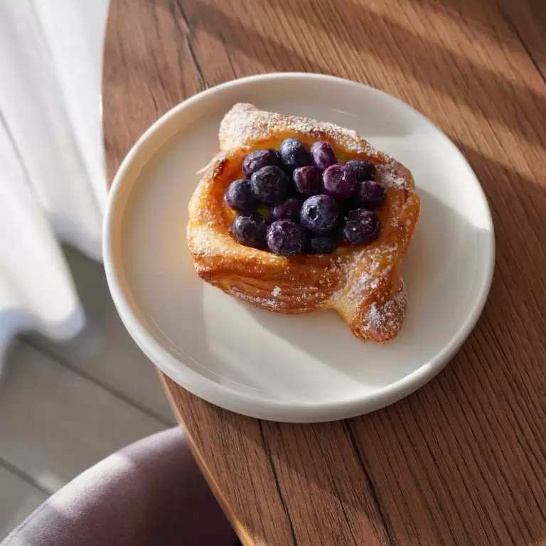 Даниш с голубикой 