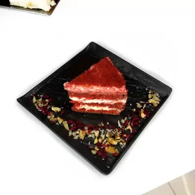 Торт "Красный бархат"  от 1 кг.